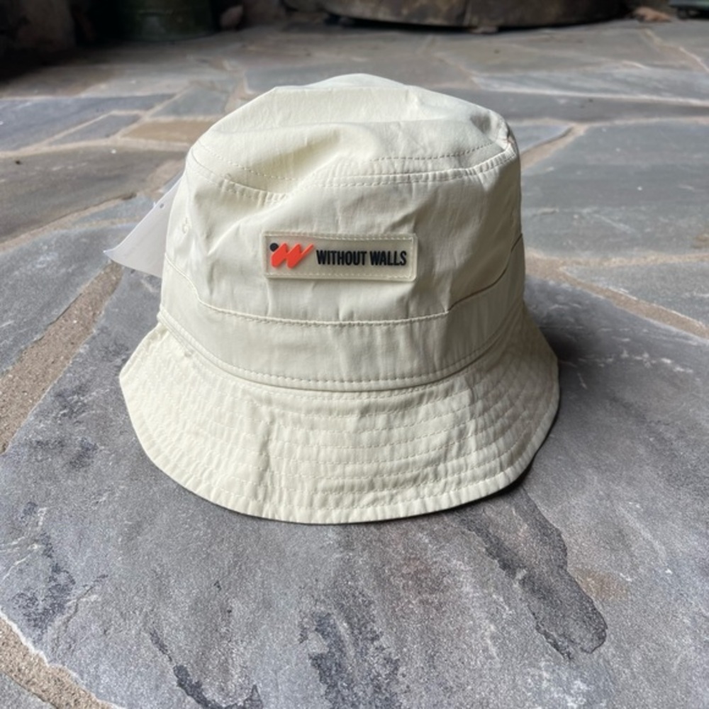Urban Outfitters-WITHOUT WALLS-Bucket Hat